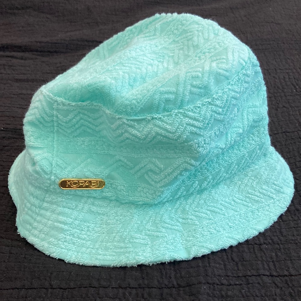 NWOT Kopari branded terry bucket hat! 💙 ✌️
